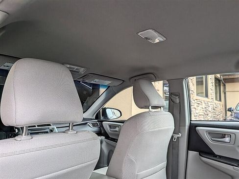 Used 2015 Toyota Camry LE FWD image 26