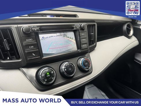Used 2015 Toyota RAV4 LE AWD/4WD image 11