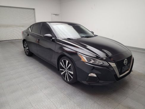 Used 2021 Nissan Altima 2.5 SR image 13