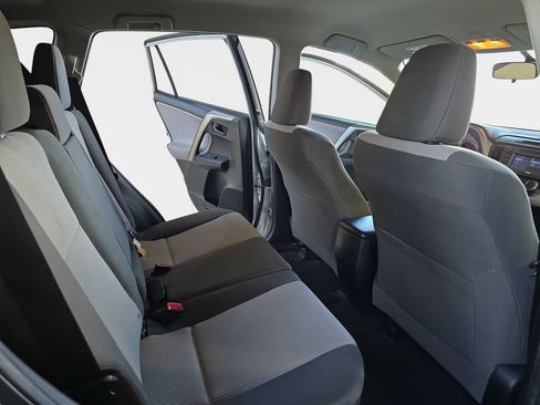 Used 2015 Toyota RAV4 LE AWD/4WD image 13