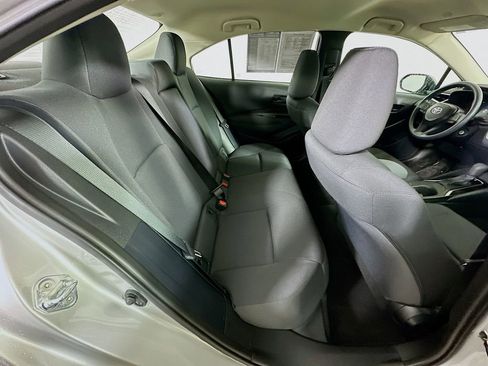 Used 2025 Toyota Corolla LE image 11