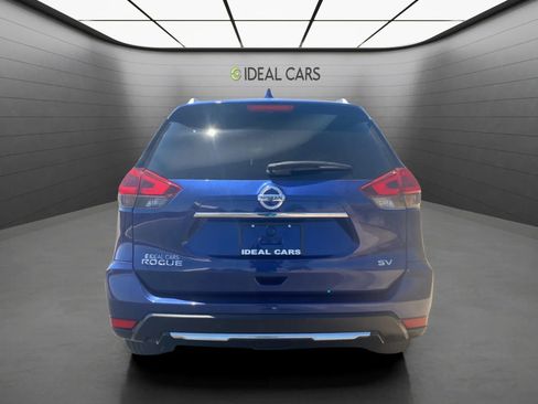 Used 2018 Nissan Rogue SV FWD image 6
