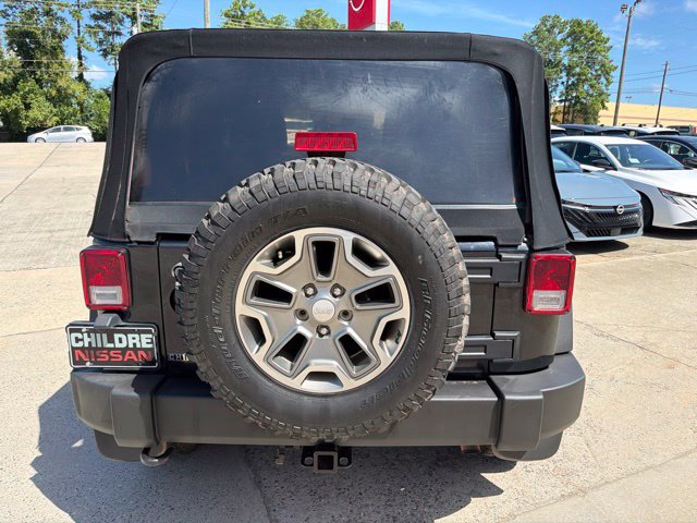 Used 2014 Jeep Wrangler Rubicon w/ Power Convenience Group AWD/4WD image 7