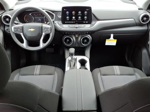 New 2026 Chevrolet Blazer LT w/ LPO, Floor Liner Package FWD image 9