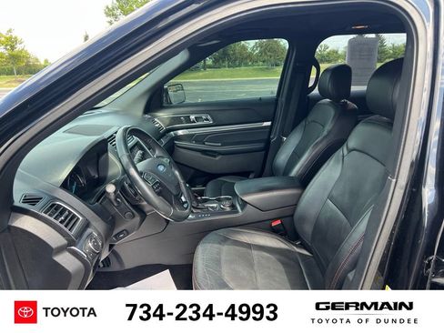 Used 2017 Ford Explorer Sport w/ Equipment Group 401A AWD/4WD image 12