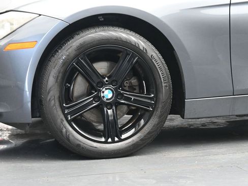 Used 2013 BMW 328i Sedan RWD image 12