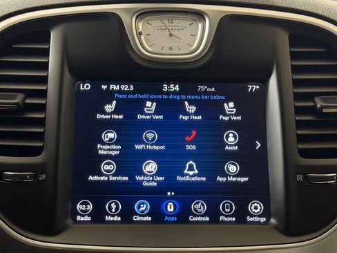 Used 2019 Chrysler 300 Limited RWD image 27
