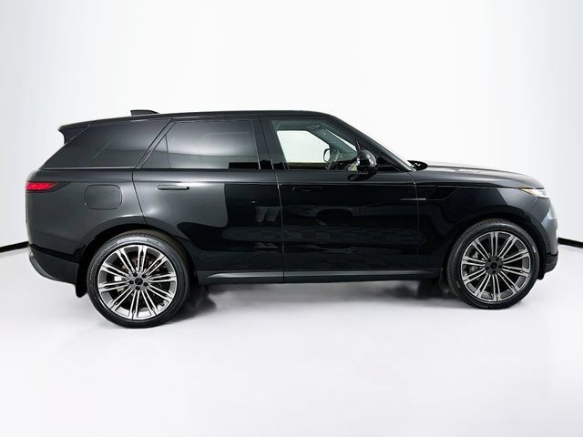 New 2026 Land Rover Range Rover Sport SE AWD/4WD image 4