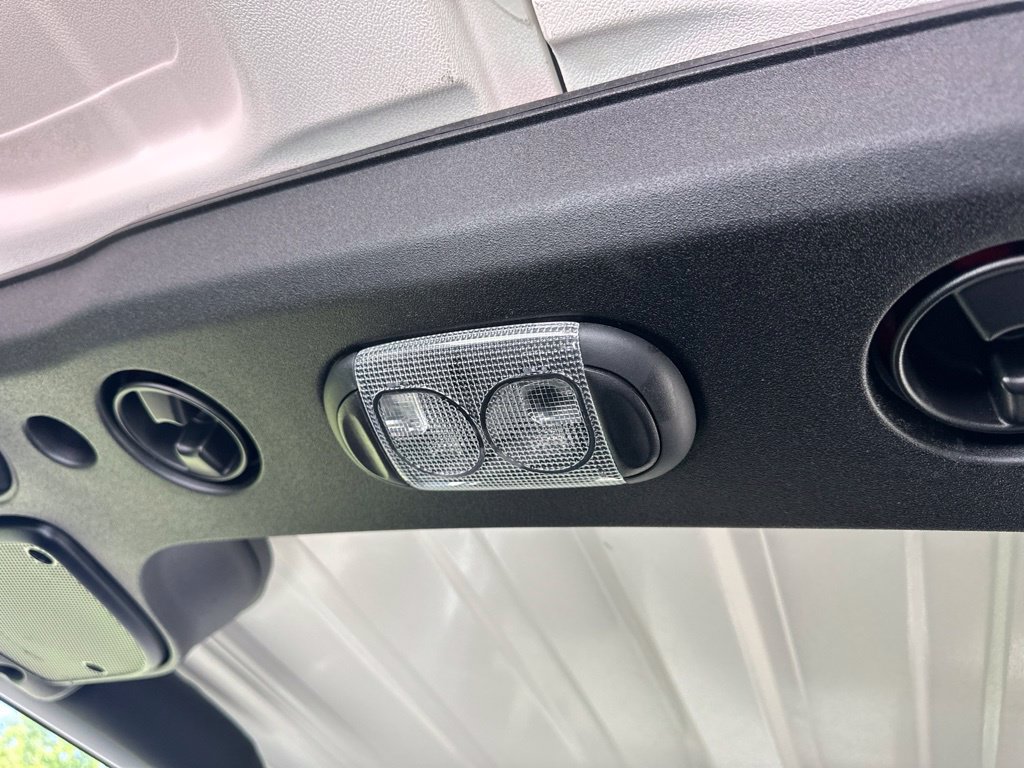 Used 2018 Jeep Wrangler Sport AWD/4WD image 27