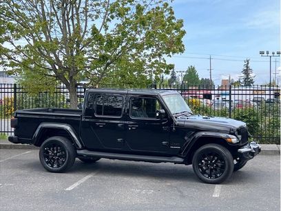 Used 2023 Jeep Gladiator Overland