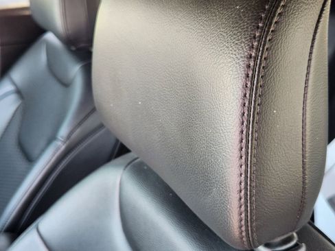 Used 2025 Jeep Compass Latitude image 13