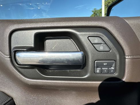 Used 2019 GMC Sierra 1500 Denali w/ Denali Ultimate Package image 24