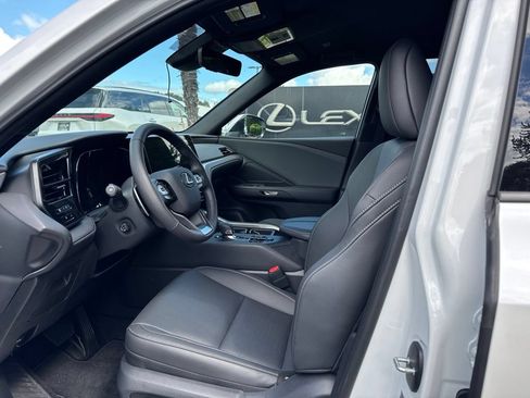 New 2026 Lexus TX 350 AWD image 4
