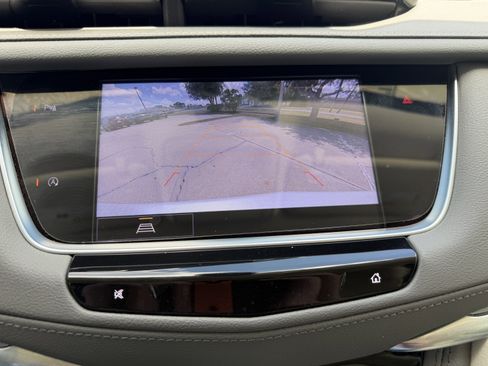 Certified 2023 Cadillac XT5 Premium Luxury FWD image 23
