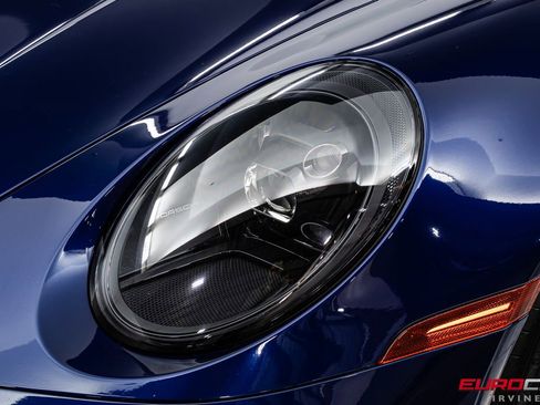Used 2024 Porsche 911 Carrera GTS RWD image 13