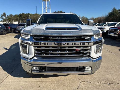 Used 2022 Chevrolet Silverado 2500 LTZ w/ LTZ Plus Package image 10