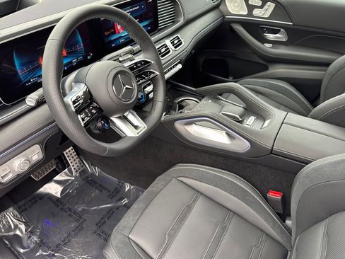 New 2026 Mercedes-Benz GLE 53 AMG 4MATIC Coupe image 16