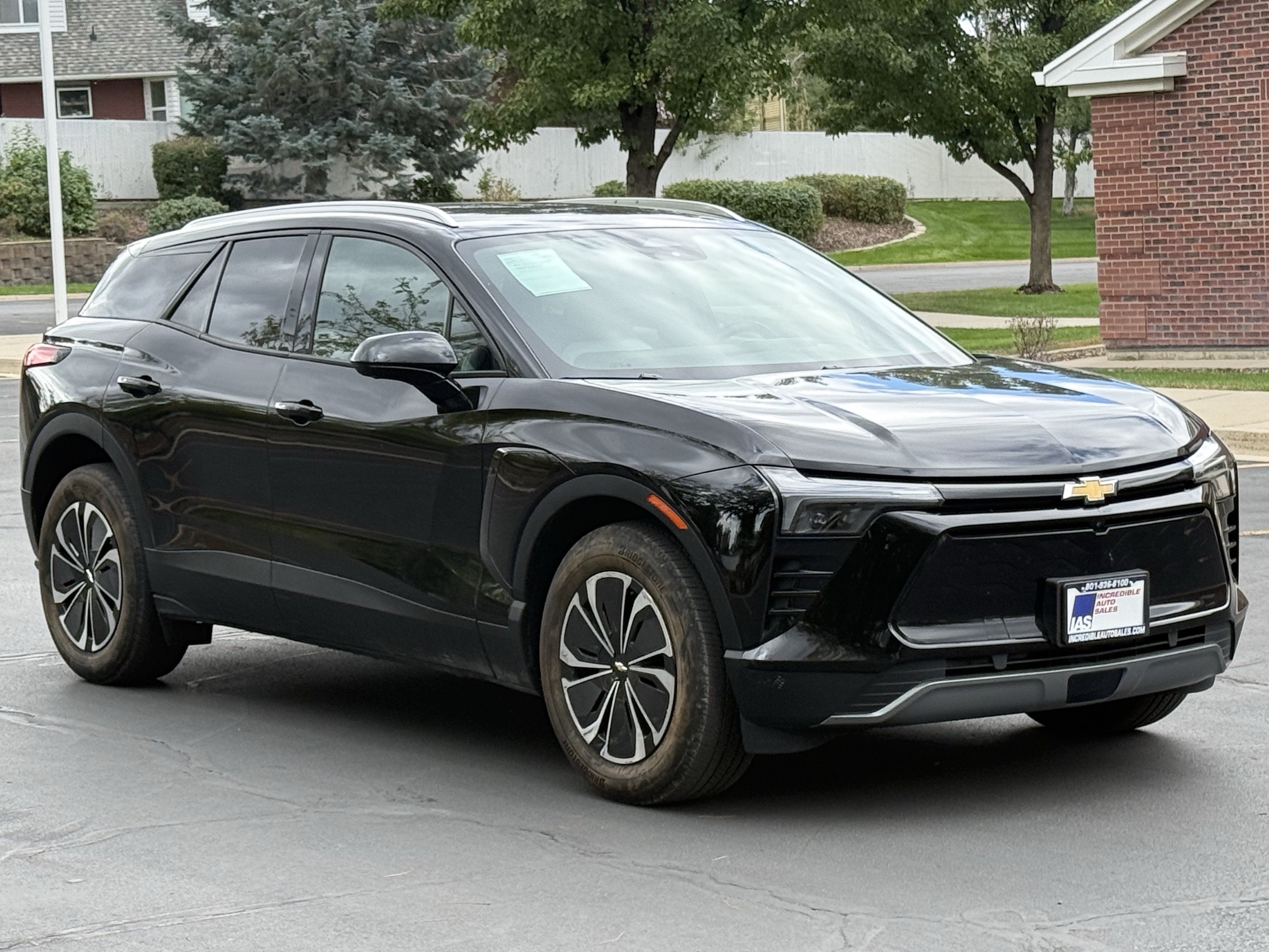 Used 2024 Chevrolet Blazer EV LT AWD/4WD image 6