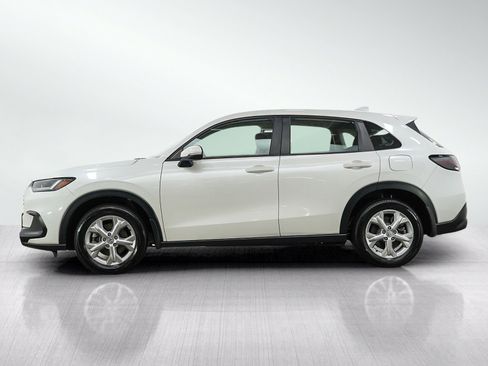 Used 2024 Honda HR-V LX image 2
