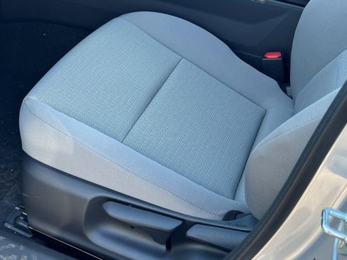 New 2026 Toyota Prius LE image 8