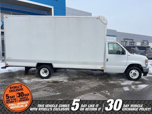 Used 2024 Ford E-350 and Econoline 350 Super Duty w/ Power Windows & Locks Group image 3