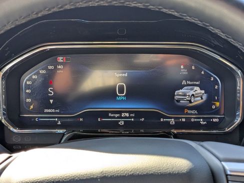 Used 2025 Chevrolet Silverado 1500 LT image 27