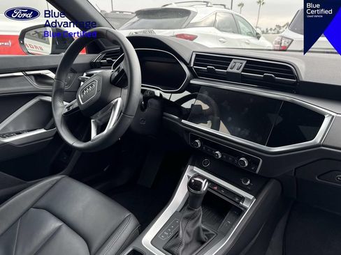 Used 2025 Audi Q3 2.0T Premium w/ Convenience Package AWD/4WD image 20