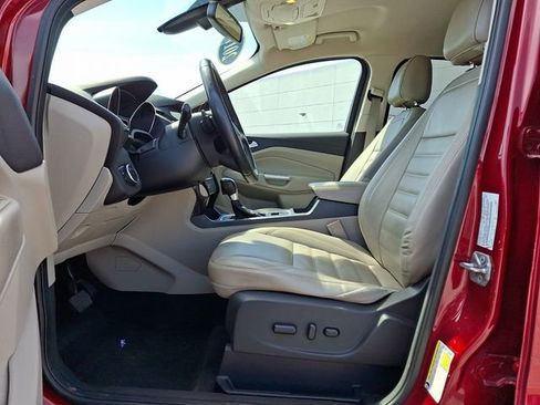 Used 2017 Ford Escape Titanium image 15