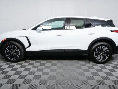 New 2026 Chevrolet Blazer EV LT image 25
