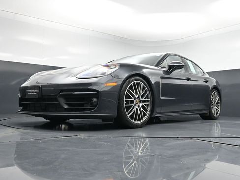 Certified 2023 Porsche Panamera 4 Platinum Edition w/ Assistance Package AWD/4WD image 22