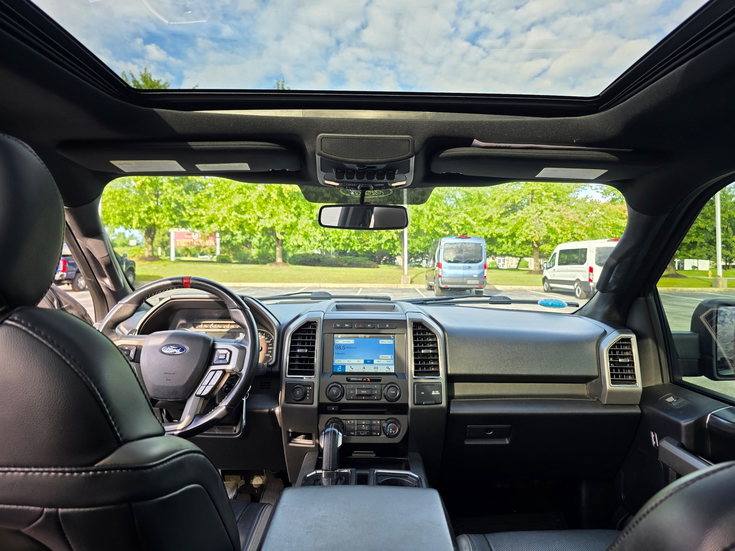 Used 2018 Ford F150 Raptor w/ Equipment Group 801A Mid AWD/4WD image 11