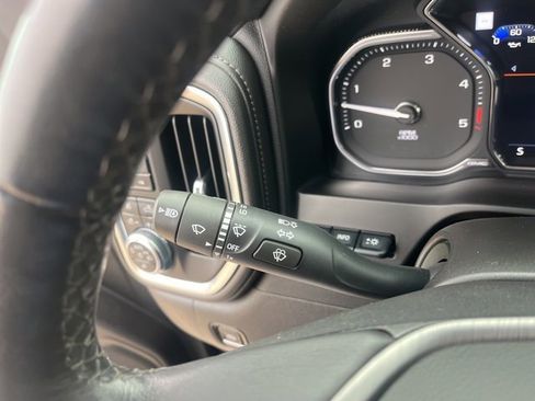 Used 2023 GMC Sierra 3500 Denali w/ Denali Black Diamond Edition image 28