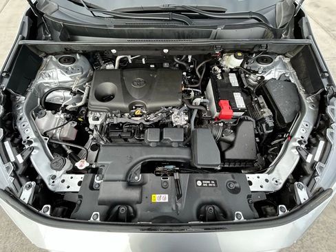 Used 2023 Toyota RAV4 XLE image 32
