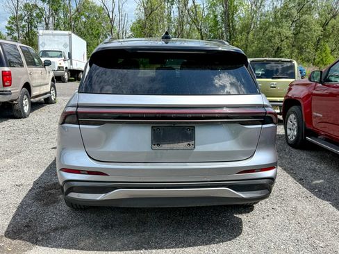 Used 2024 Lincoln Nautilus Reserve w/ Jet Appearance Package (87T) AWD/4WD image 5