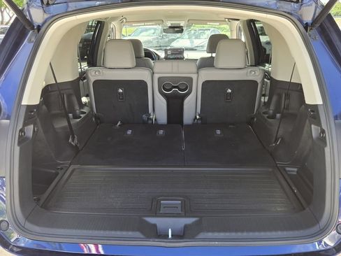 Used 2025 Honda Pilot EX-L image 15