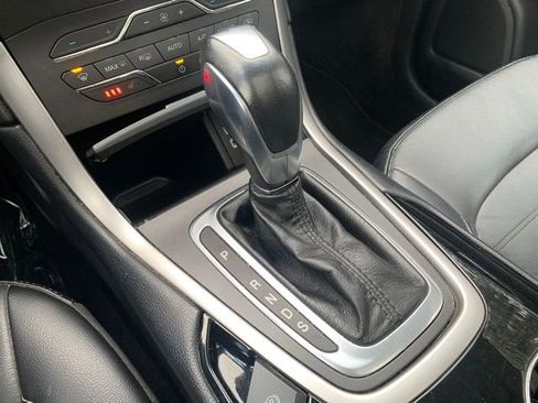 Used 2017 Ford Edge SEL w/ Equipment Group 201A image 24