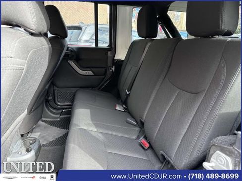 Used 2018 Jeep Wrangler Unlimited Sport S image 16