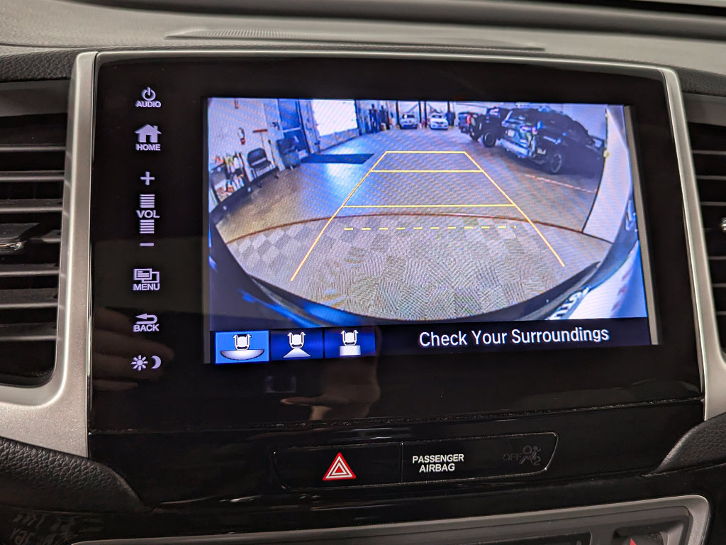 Used 2017 Honda Pilot Touring image 21