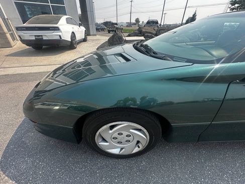 Used 1997 Chevrolet Camaro LT RWD image 2
