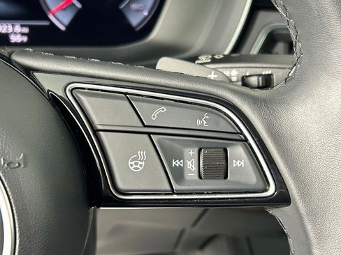 Used 2022 Audi A4 2.0T Premium Plus w/ Premium Plus Package image 25