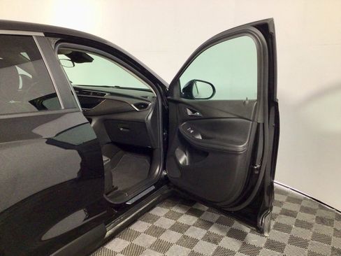 Used 2022 Buick Encore GX Preferred w/ Cold Weather Comfort Package image 32