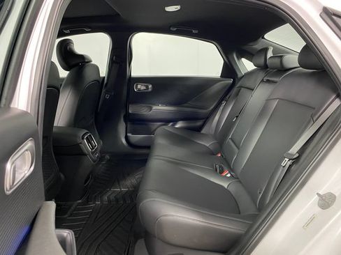 Used 2025 Hyundai Ioniq 6 Limited AWD/4WD image 11