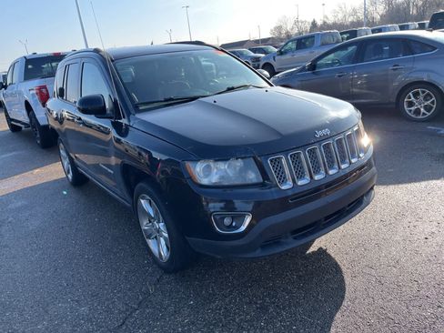 Used 2014 Jeep Compass Limited image 18
