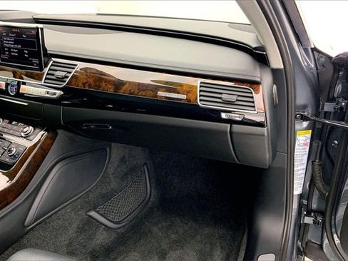 Used 2015 Audi A8 L 3.0T image 16