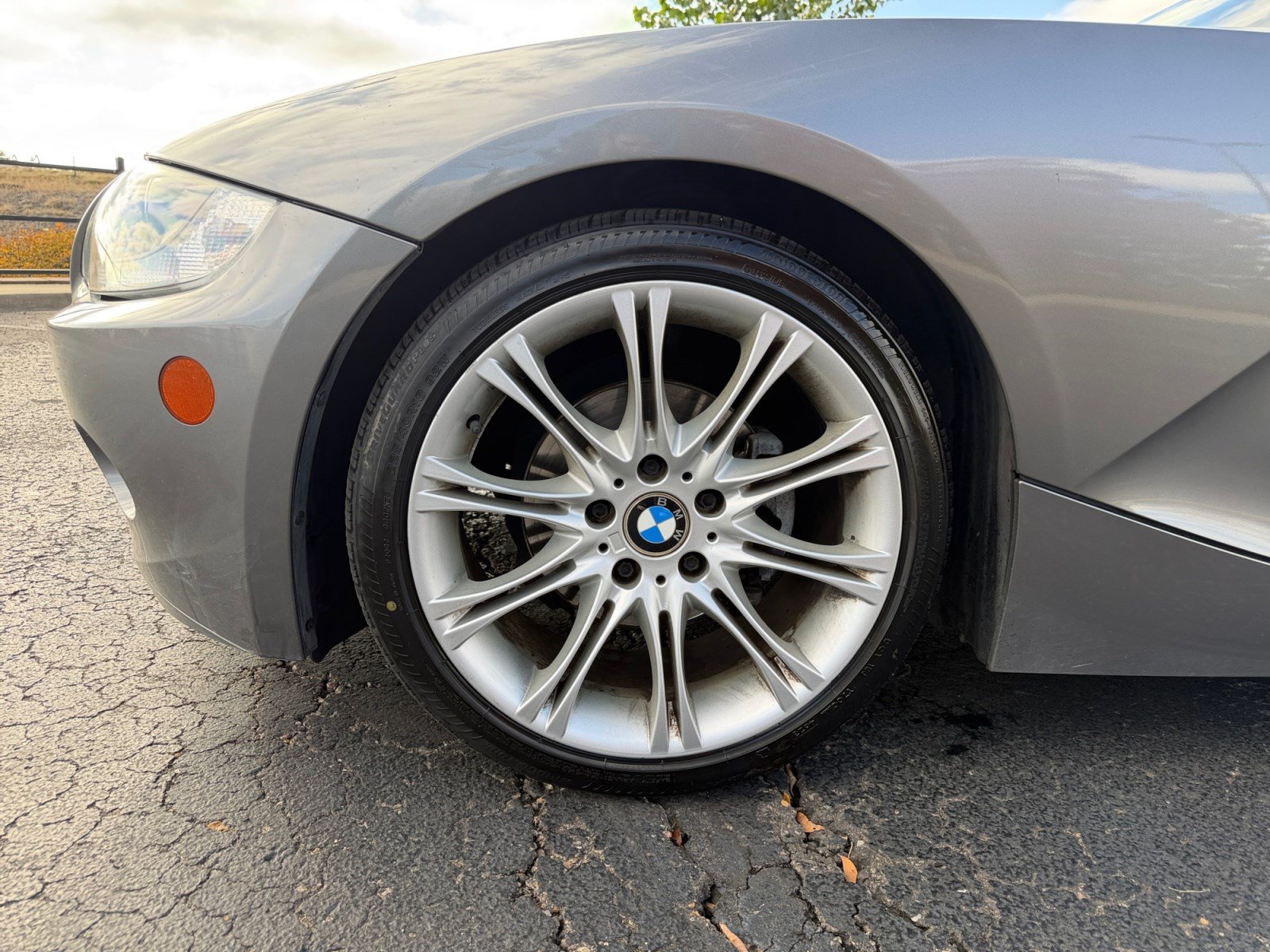 Used 2005 BMW Z4 2.5i RWD image 24