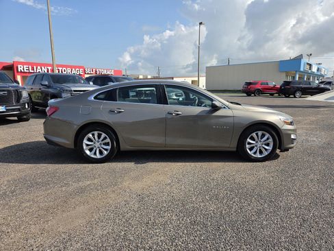 Used 2020 Chevrolet Malibu LT FWD image 5