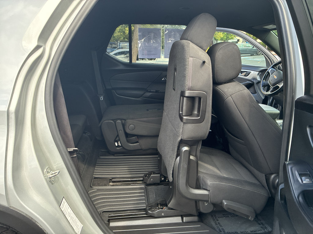 Used 2022 Chevrolet Traverse LT AWD/4WD image 56