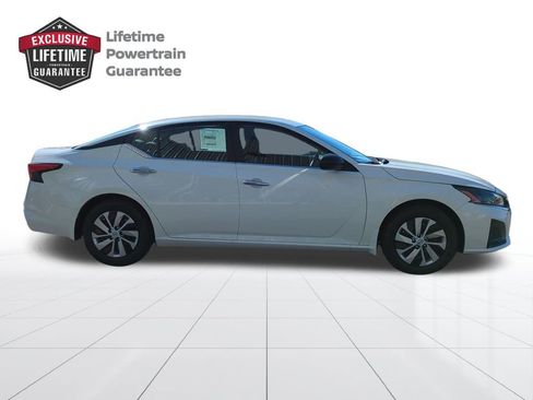 New 2025 Nissan Altima 2.5 S image 2