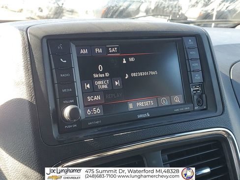Used 2020 Dodge Grand Caravan SXT FWD image 14