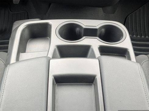 Used 2023 Chevrolet Silverado 1500 LT image 18